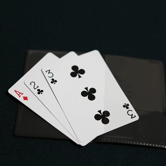 Three Card Monte Magic Trick (Blue Back)