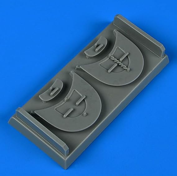 Quickboost 32302 1/32 P-40 Warhawk FOD Covers for Hasegawa Accessories