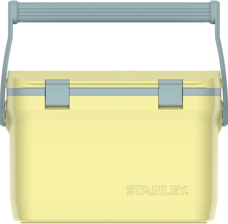 The Easy-Carry Outdoor Cooler 15.1L /16QT Pomelo