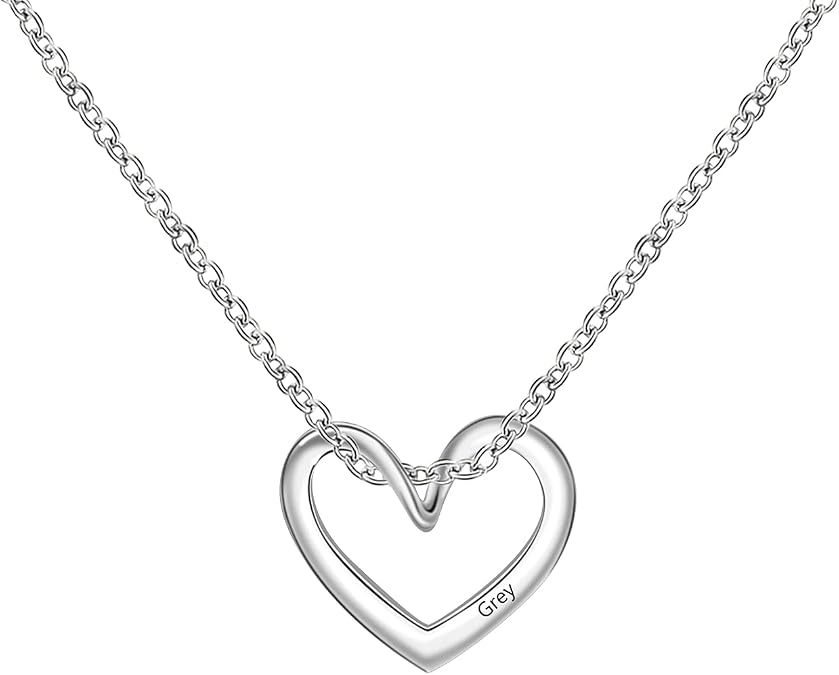 BAUMA Personalized Family Name Necklace With 1-5 Hearts for Mother - Custom Mother's Day and Valentine's Day Gift