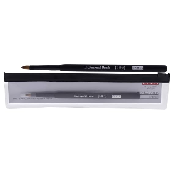 Pupa Milano Lip Brush - Specifically Designed to Blend Lip Liner and to Apply Lipstick and Gloss - Tapered Shape Design and Marten Bristles Allow for Perfect Application and Maximum Precision -1 Pc