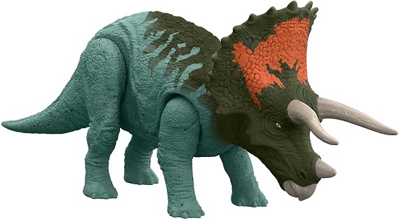 Jurassic World Dominion Roar Strikers Triceratops Dinosaur Action Figure with Motion and Sound, Toy Gift with Physical and Digital Play​, HDX40