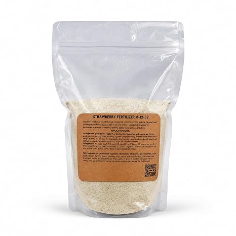 Greenway Biotech, Inc. Strawberry Fertilizer 8-12-32 Powder - Water Soluble with Chelated Micronutrients for Strawberries Blueberries Raspberries - Sweeter Larger Fruit - Hydroponics & Soil - 2 LB
