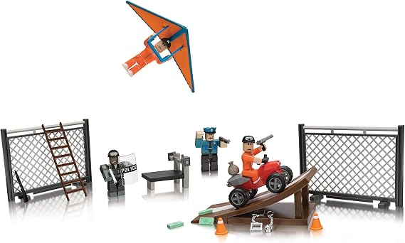 Roblox ROB0216 Jailbreak: Escape Collectible Figures & Accessories,