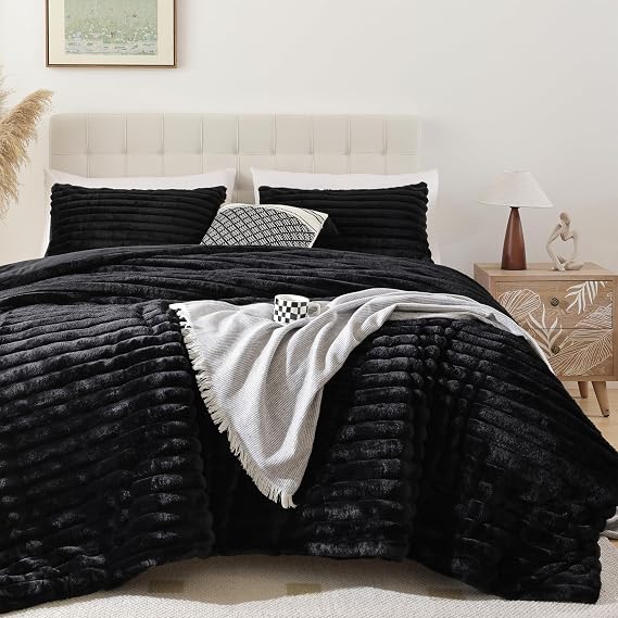 Smoofy Fluffy Queen Size Comforter 3 PCS - Black Fleece Bedding Set