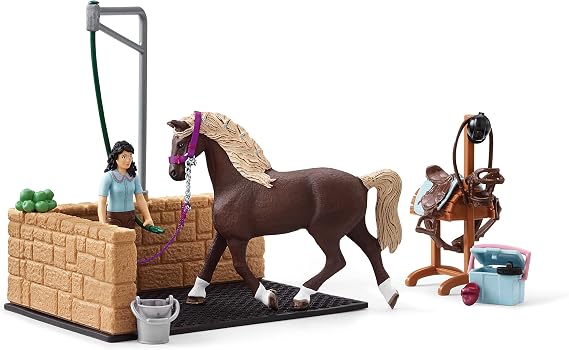 Schleich Horse Club - 19Pc Washing Area with Horse Club Emily & LUN | 42438 | Horse Figurine, Equestrian Toy for Girls 5+, Realistic Horse Toy, Screen-Free Imaginative Pretend Play, Party Gifts